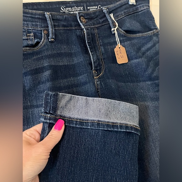 Levi’s Signature medium Wash distressed cropped & cuffed jeans Women’s size 8 - Picture 5 of 15